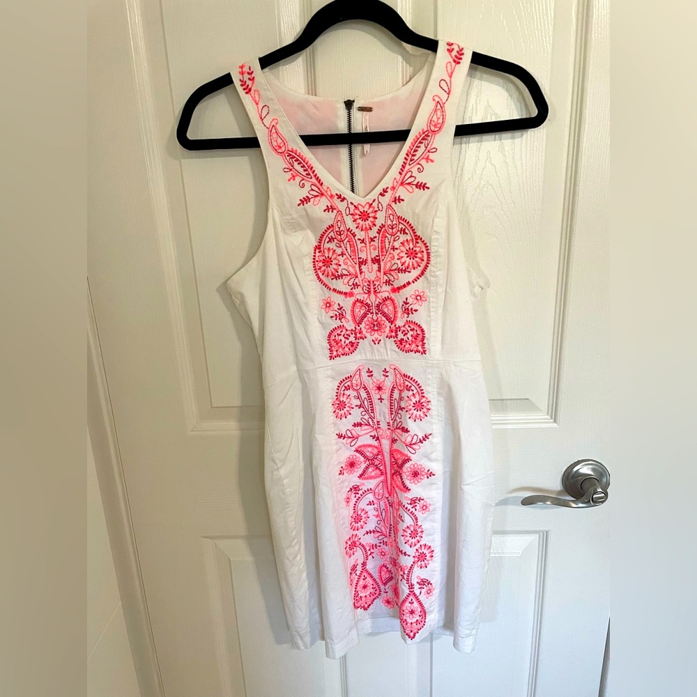 Free People white pink paisley print bridal bachelorette dress small Barbie